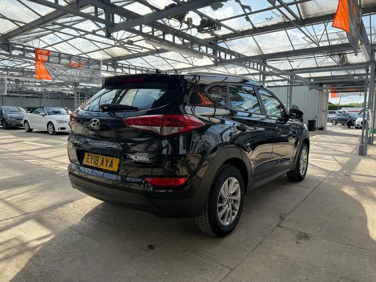 2018-hyundai-tucson-16-gdi-blue-drive-se-nav-big-5