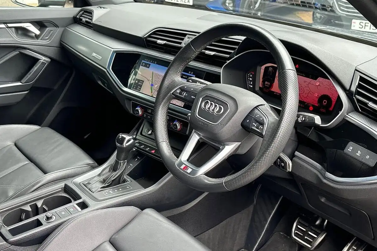 2023-audi-q3-15-35-tfsi-s-line-cod-sportback-tronic-big-24