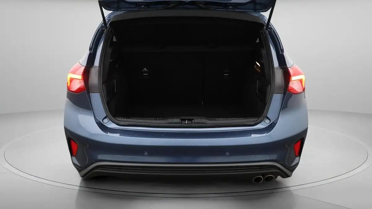 2020-ford-focus-15-st-line-x-hatchback-big-17