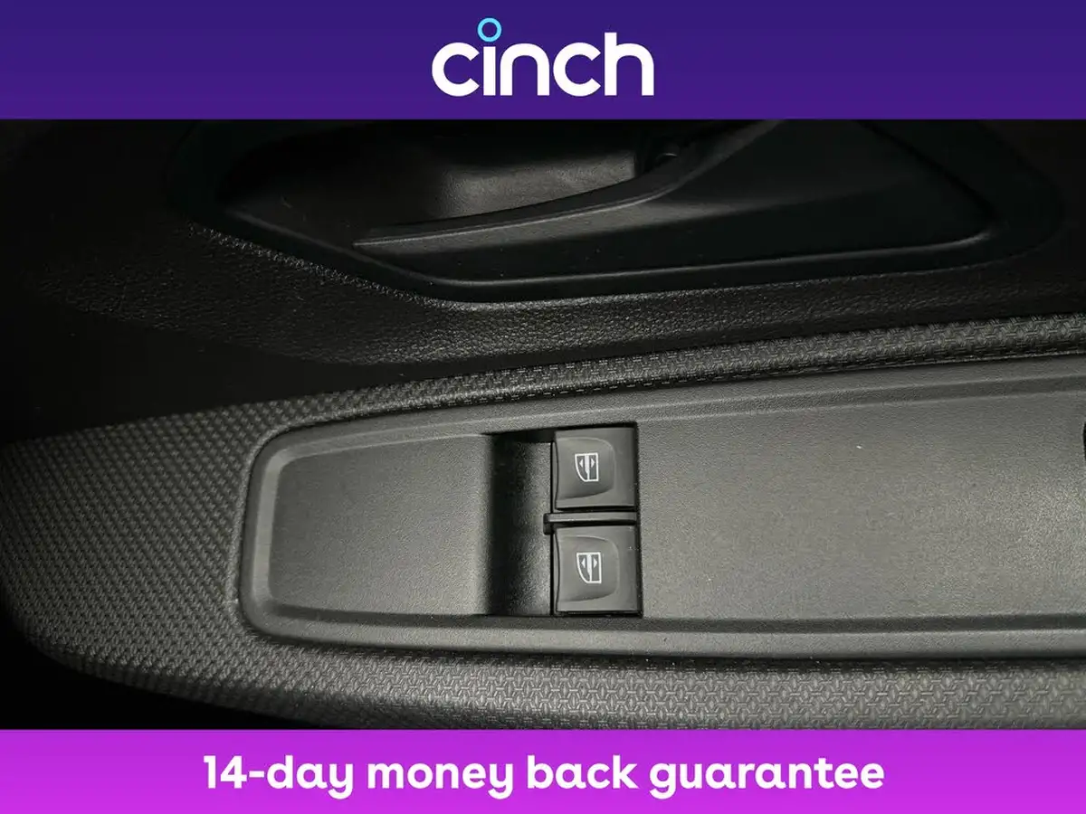 2021-dacia-sandero-10-sce-essential-big-28