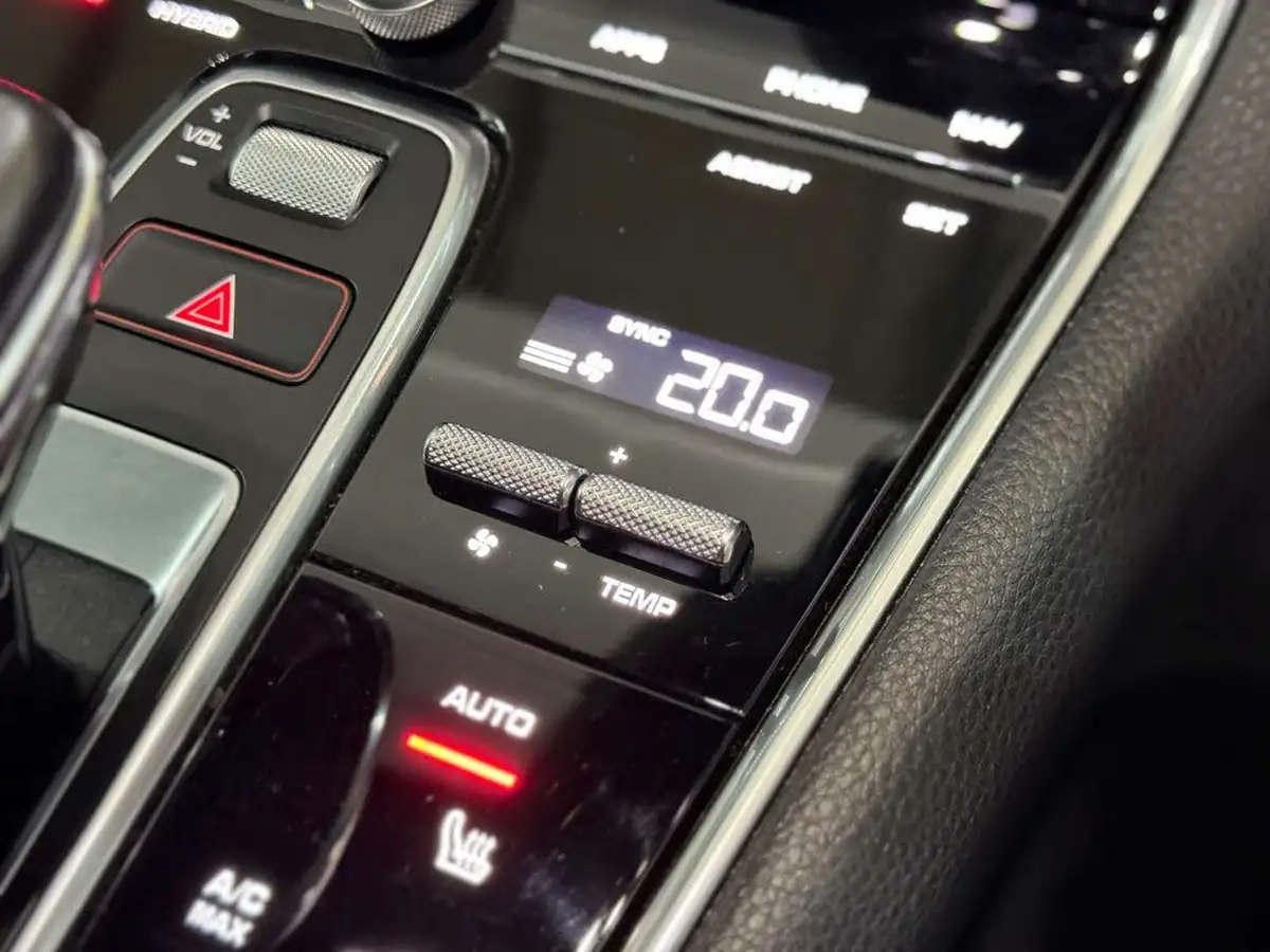 2018-porsche-panamera-29-v6-4-e-hybrid-sport-turismo-big-69