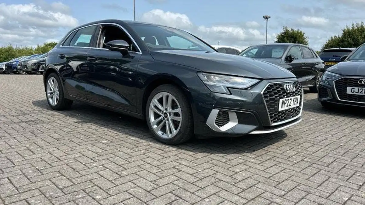 2022-audi-a3-10-30-tfsi-sportback-5d-s-tronic-big-18