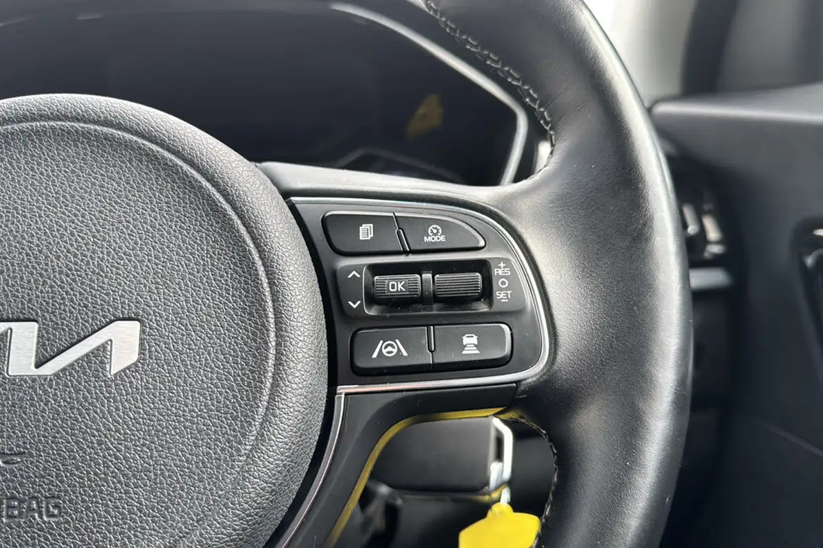 2022-kia-niro-16-gdi-3-156kwh-big-17