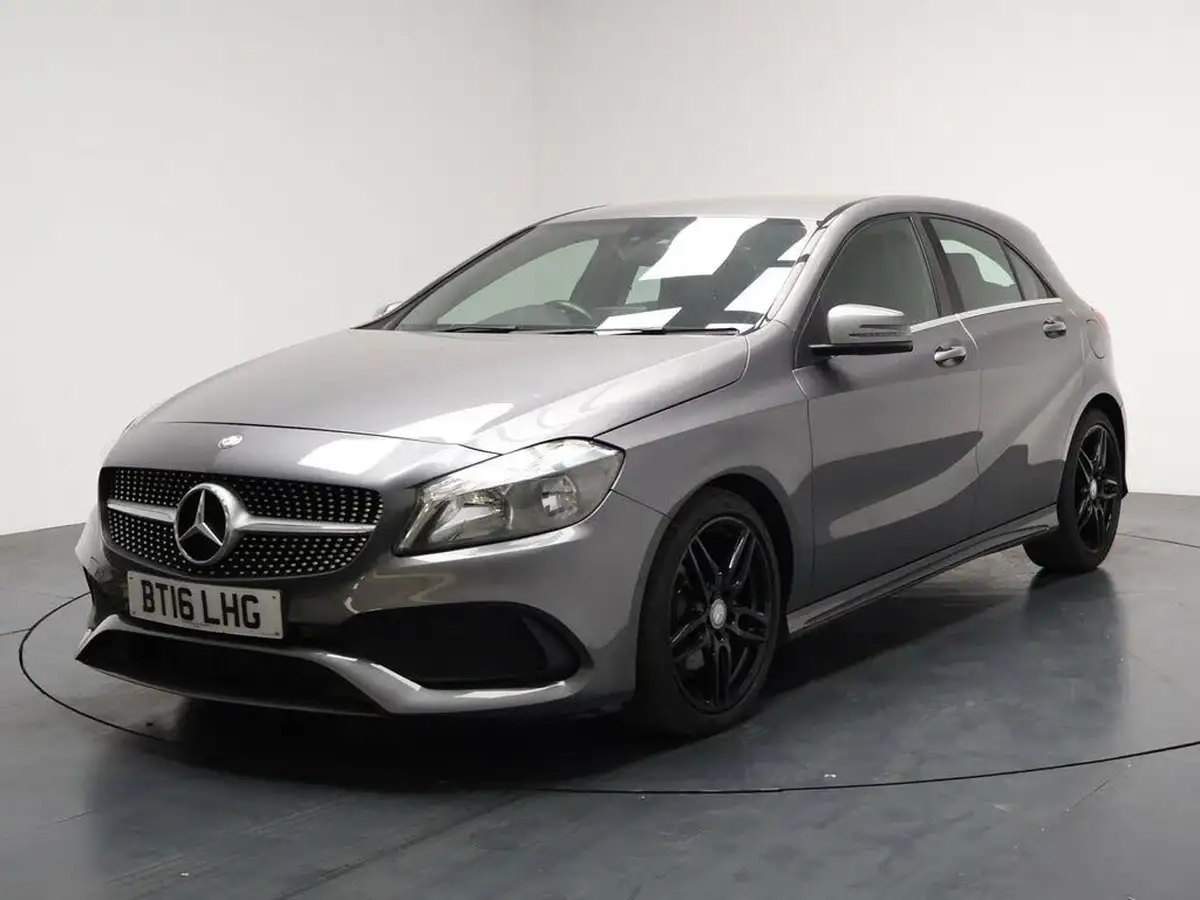 2016-mercedes-benz-a-class-21d-a200d-amg-line-136ps-ss-7g-dct-big-5