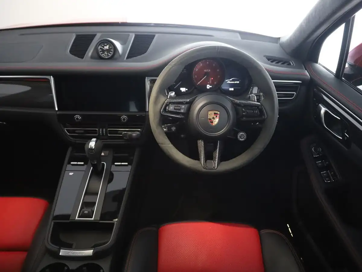 2022-porsche-macan-29-v6-gts-big-39