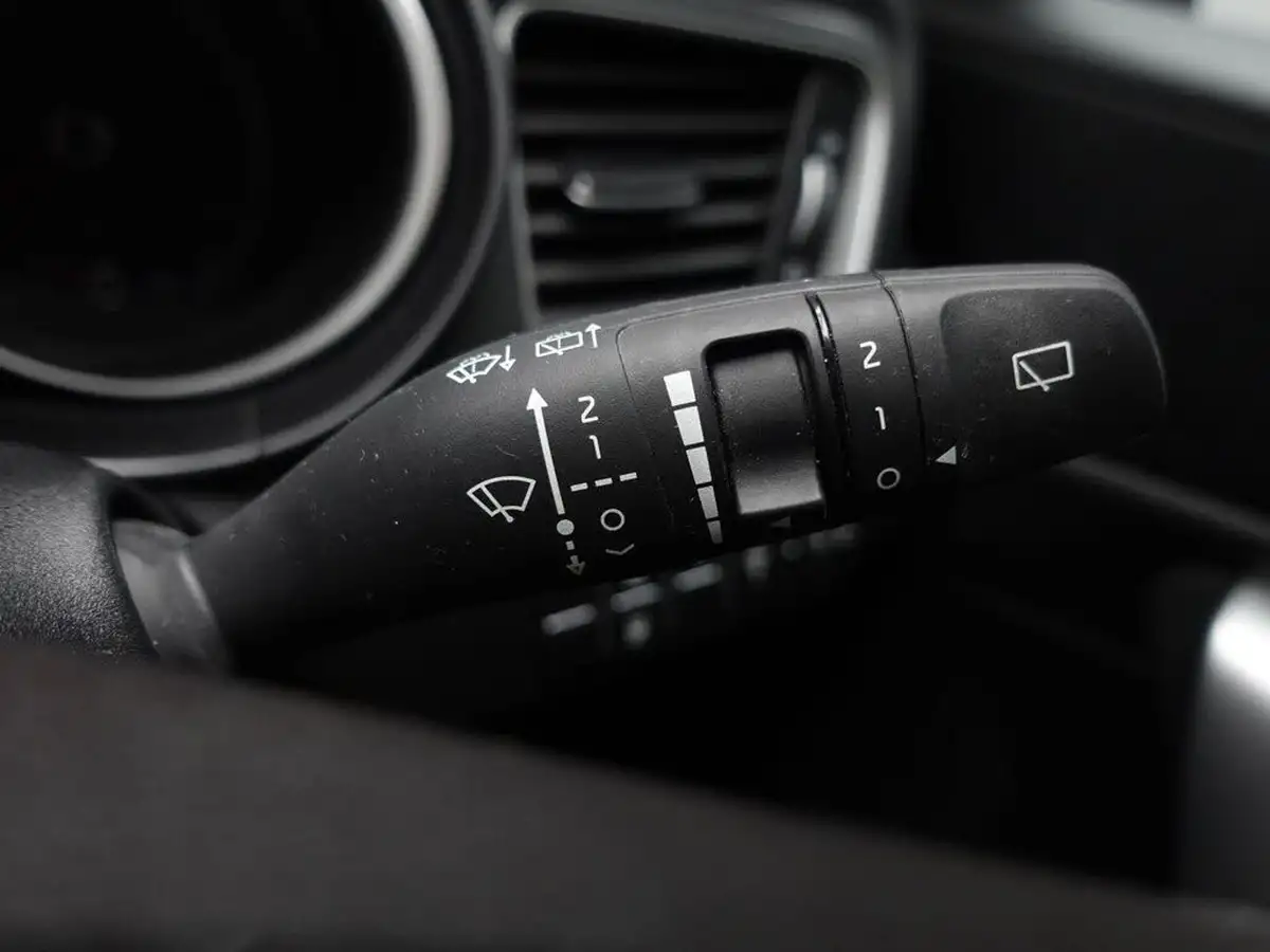 2022-kia-xceed-10-t-gdi-2-big-42