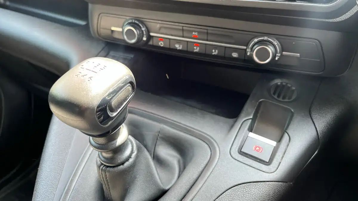 2022-citroen-berlingo-15bluehdi-1000-enterprise-pro-100pseu6d-big-34