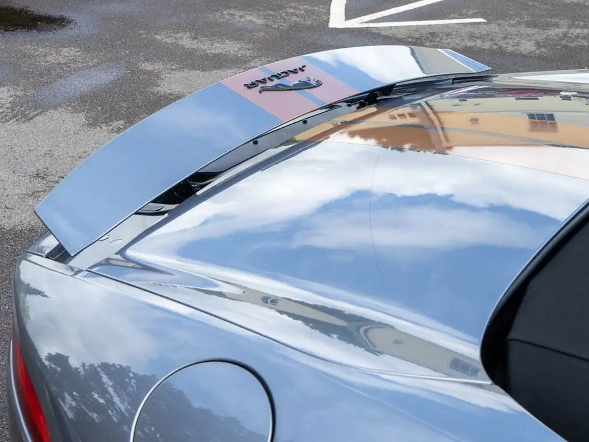 2024-jaguar-f-type-20-p300-r-dynamic-convertible-big-20
