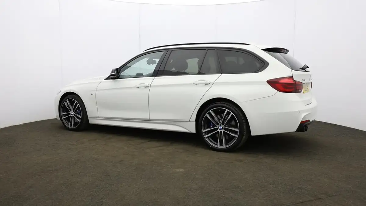 2018-bmw-3-series-20-320i-xdrive-m-sport-shadow-edition-touring-5d-auto-big-67