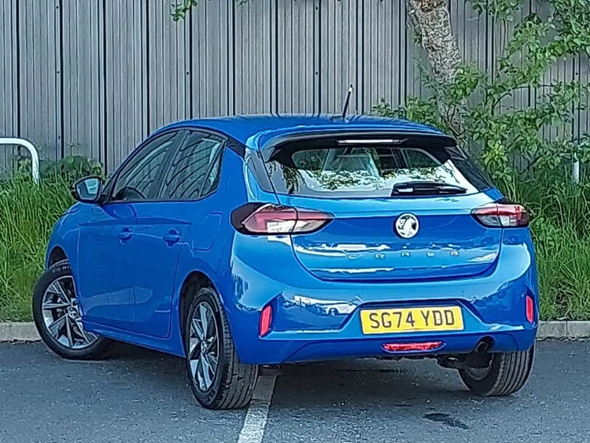 2024-vauxhall-corsa-12i-design-big-1