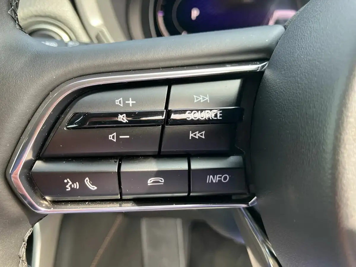 2025-mazda-cx-60-25-e-skyactiv-exclusive-line-big-18