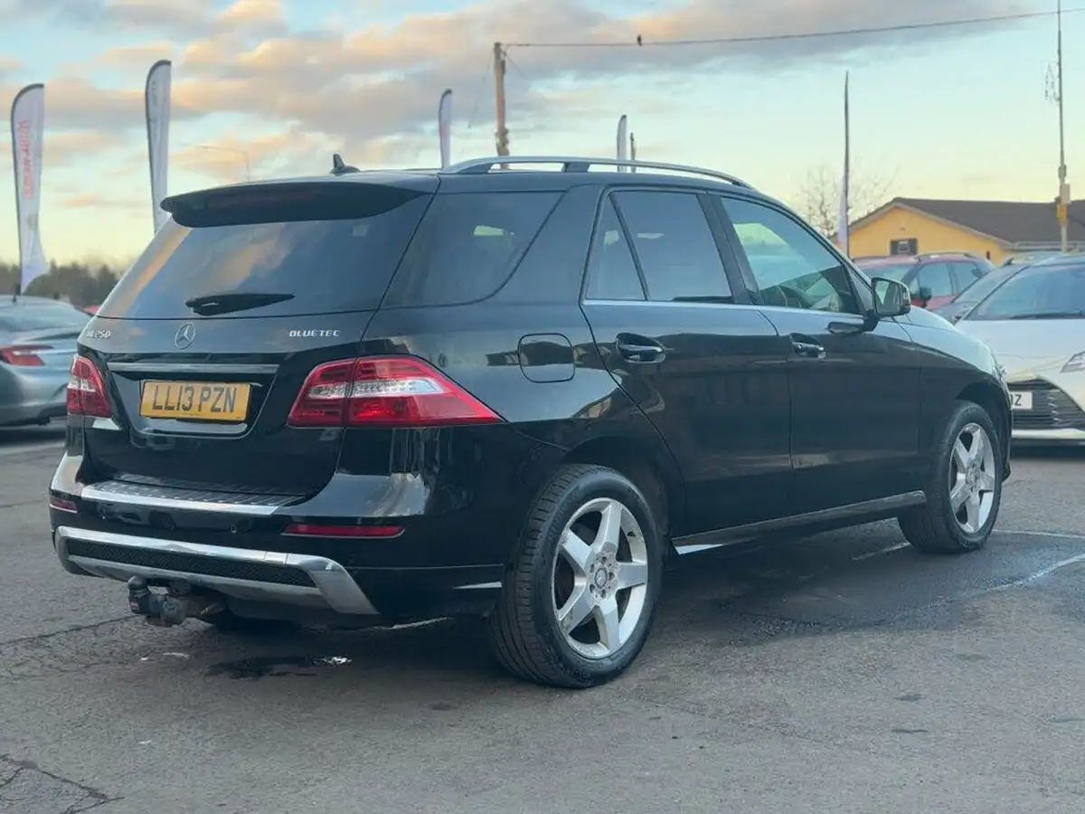 2013-mercedes-benz-m-class-21cdi-ml250-bluetec-amg-sport-big-6