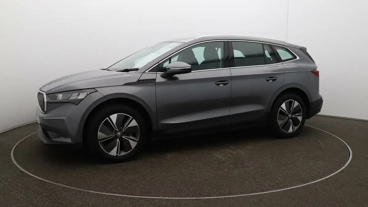 2022-skoda-enyaq-e-60-big-67
