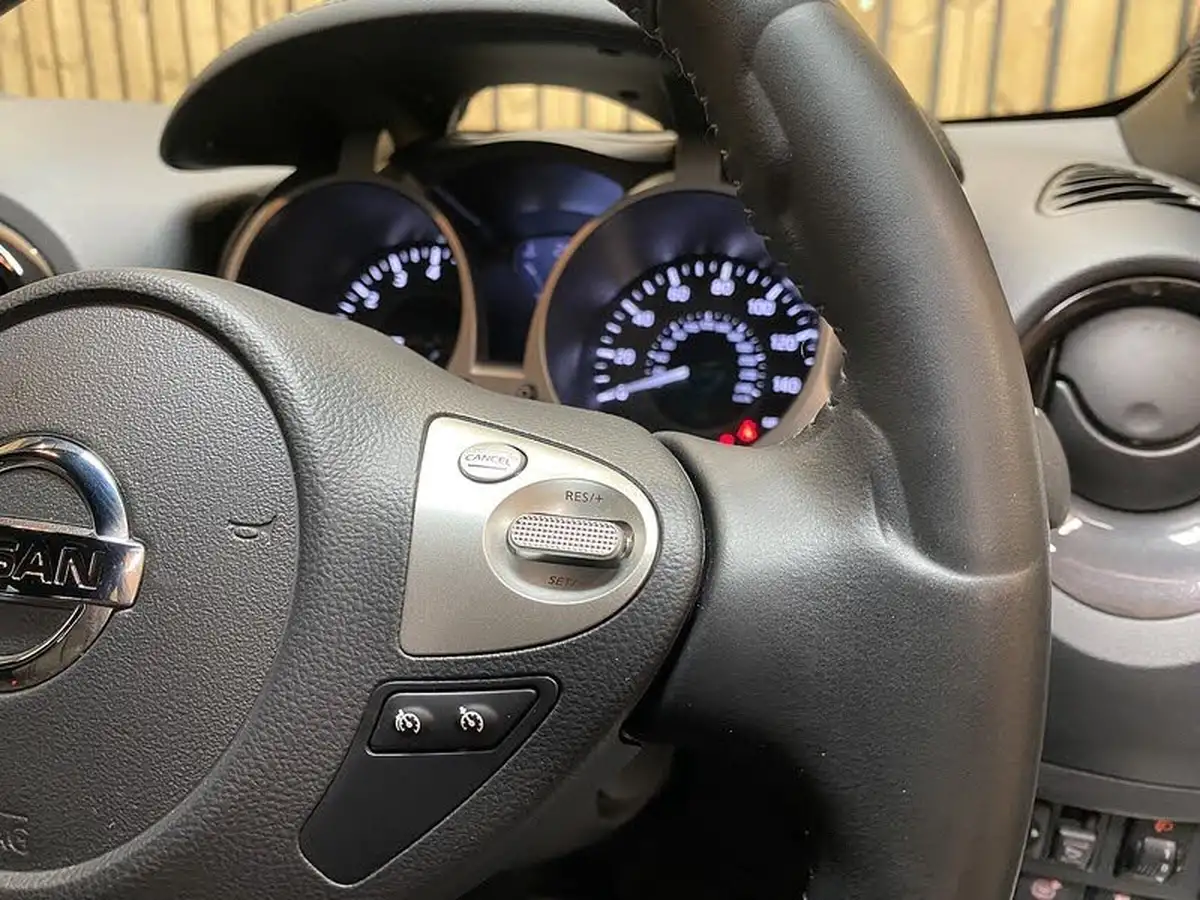 2019-nissan-juke-16-tekna-112ps-xtronic-cvt-big-36
