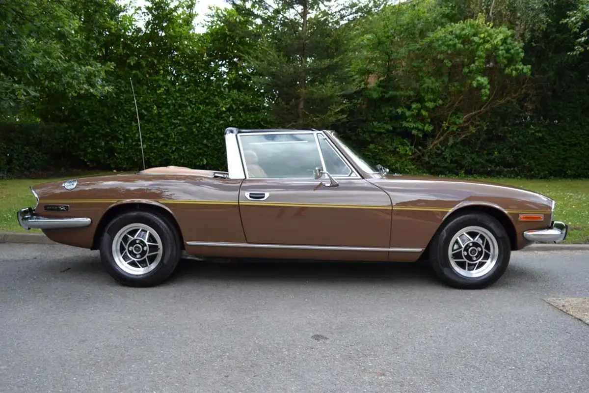1975-triumph-stag-30-auto-big-4