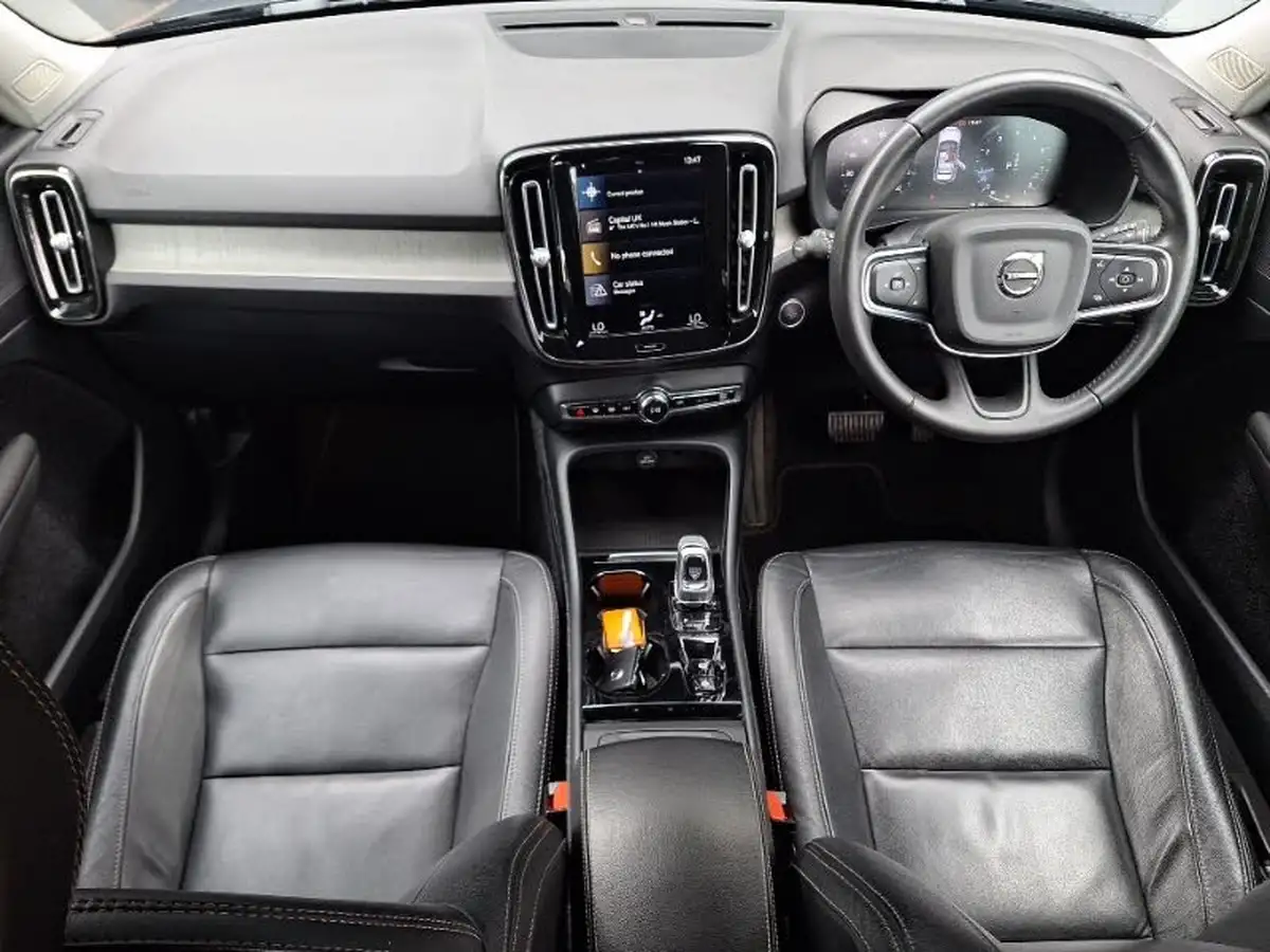 2021-volvo-xc40-15-t3-inscription-163bhp-geartronic-big-2