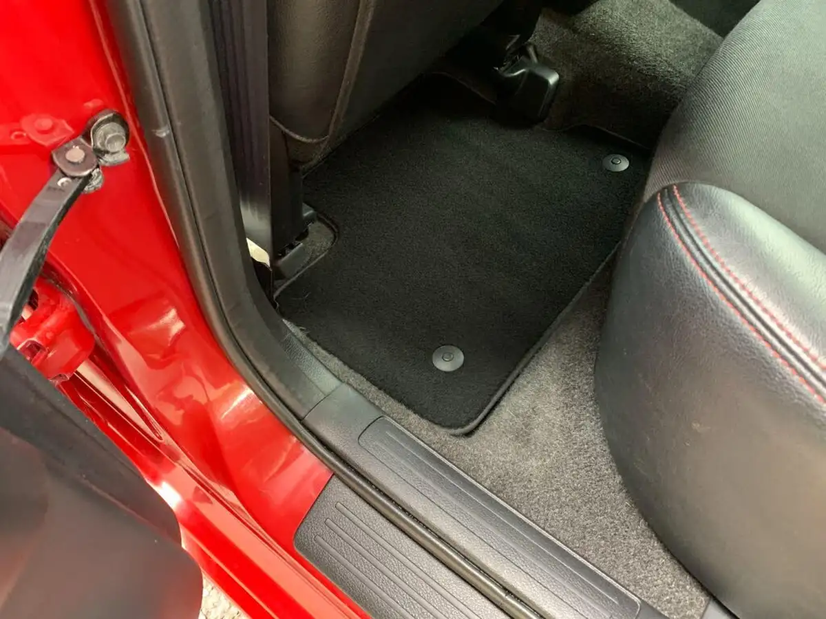 2010-mazda-mazda3-23-mps-big-18