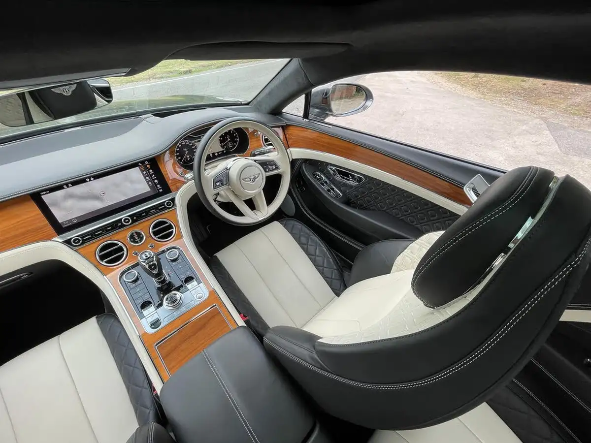 2021-bentley-continental-40-gt-v8-coupe-big-30