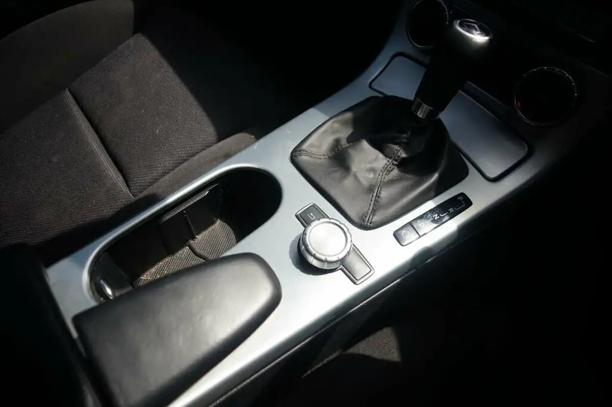 2014-mercedes-benz-slk-21cdi-slk250-big-7