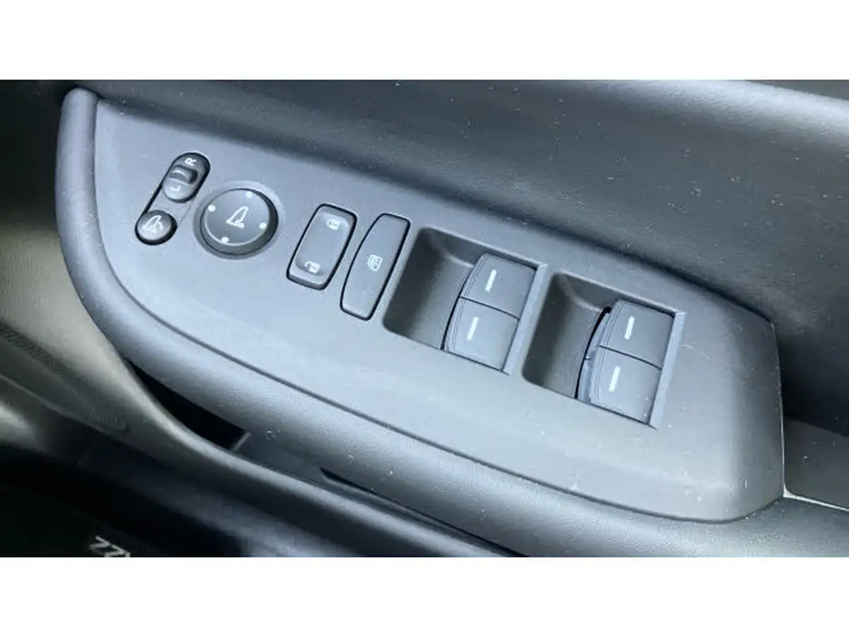 2021-honda-jazz-15-i-mmd-ex-107ps-big-30