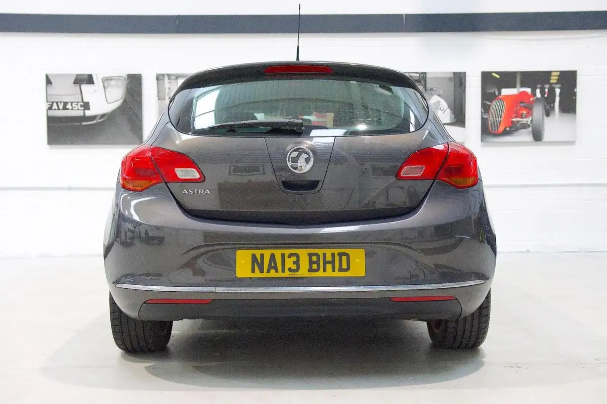 2013-vauxhall-astra-14-energy-big-3