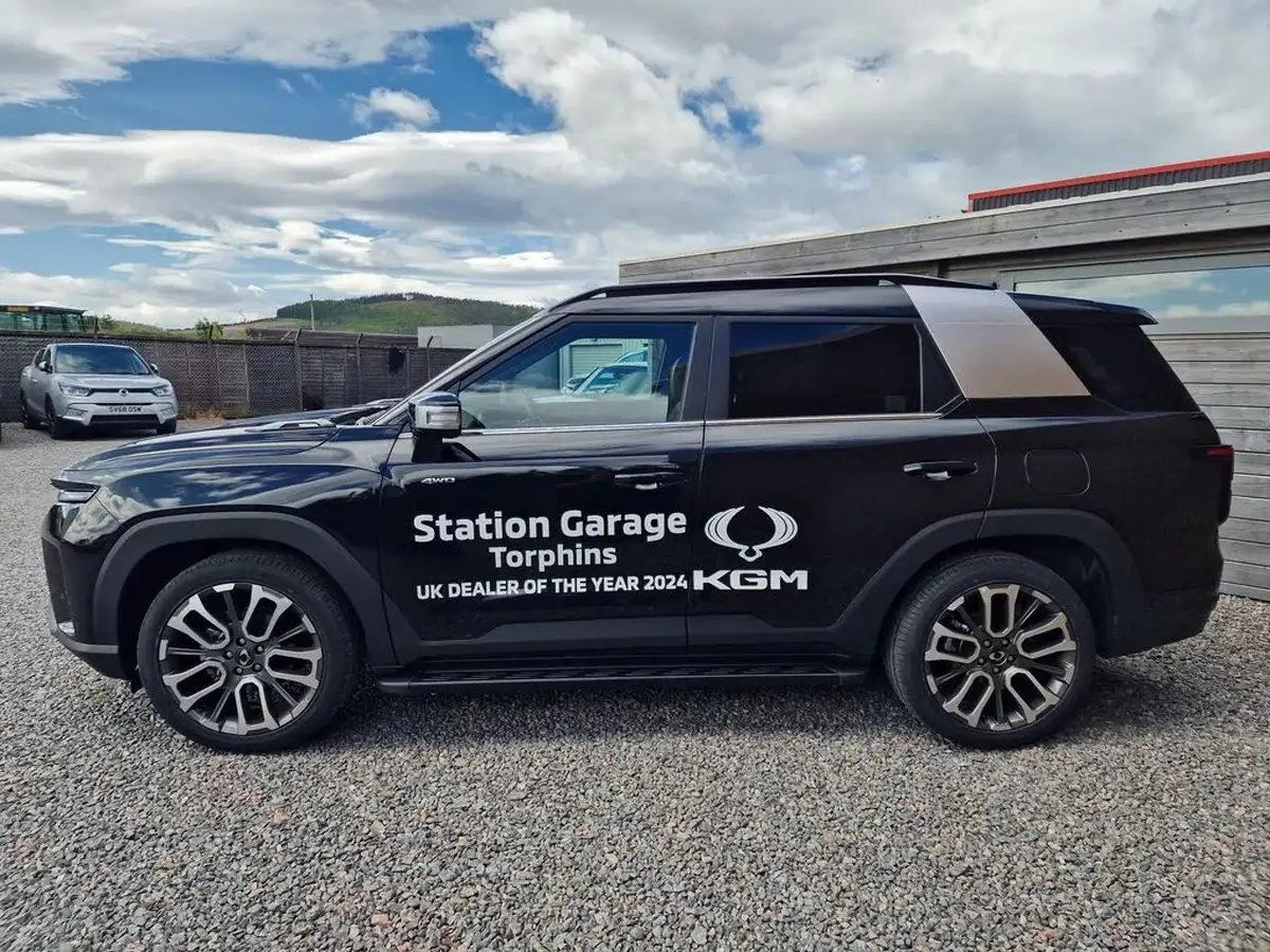 2025-kgm-ssangyong-torres-15-k40-awd-big-5