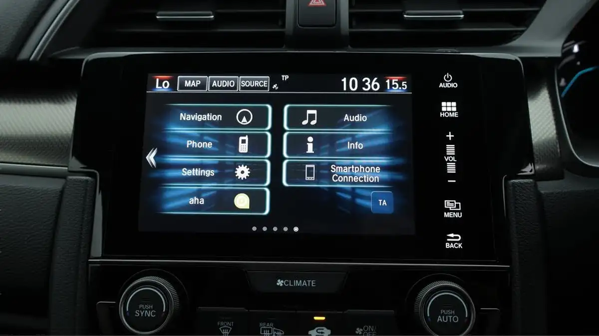 2019-honda-civic-10-vtec-turbo-sr-hatchback-5d-big-11