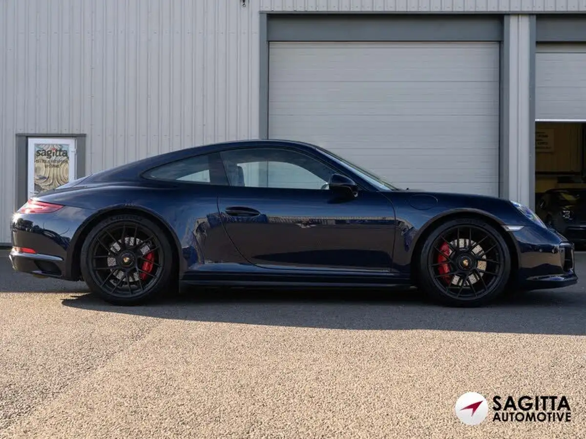 2018-porsche-911-30-carrera-gts-coupe-pdk-big-3