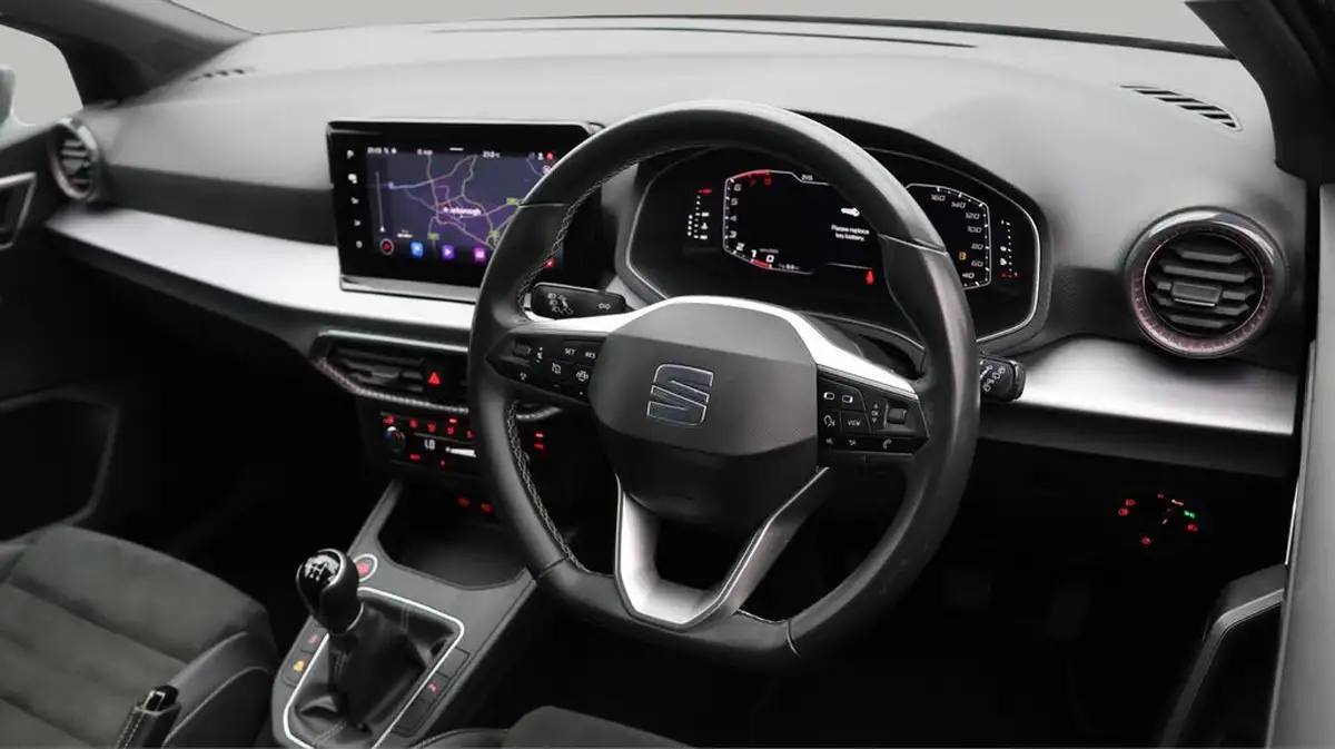 2022-seat-ibiza-10-tsi-xcellence-lux-110ps-big-9