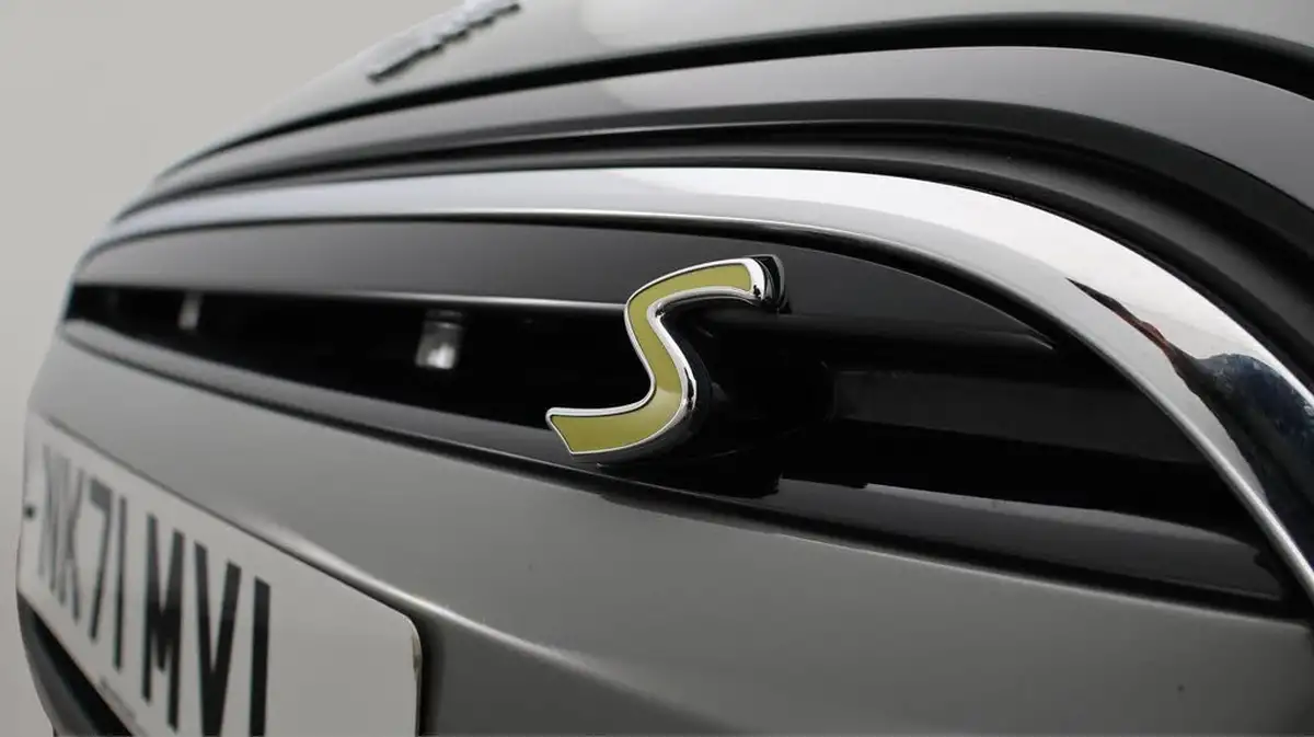 2021-mini-cooper-e-cooper-s-2-big-21