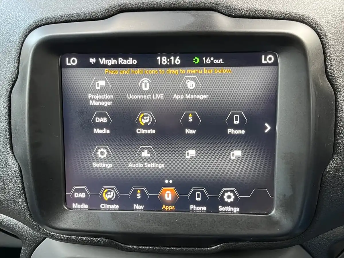 2018-jeep-renegade-10-gse-longitude-big-10