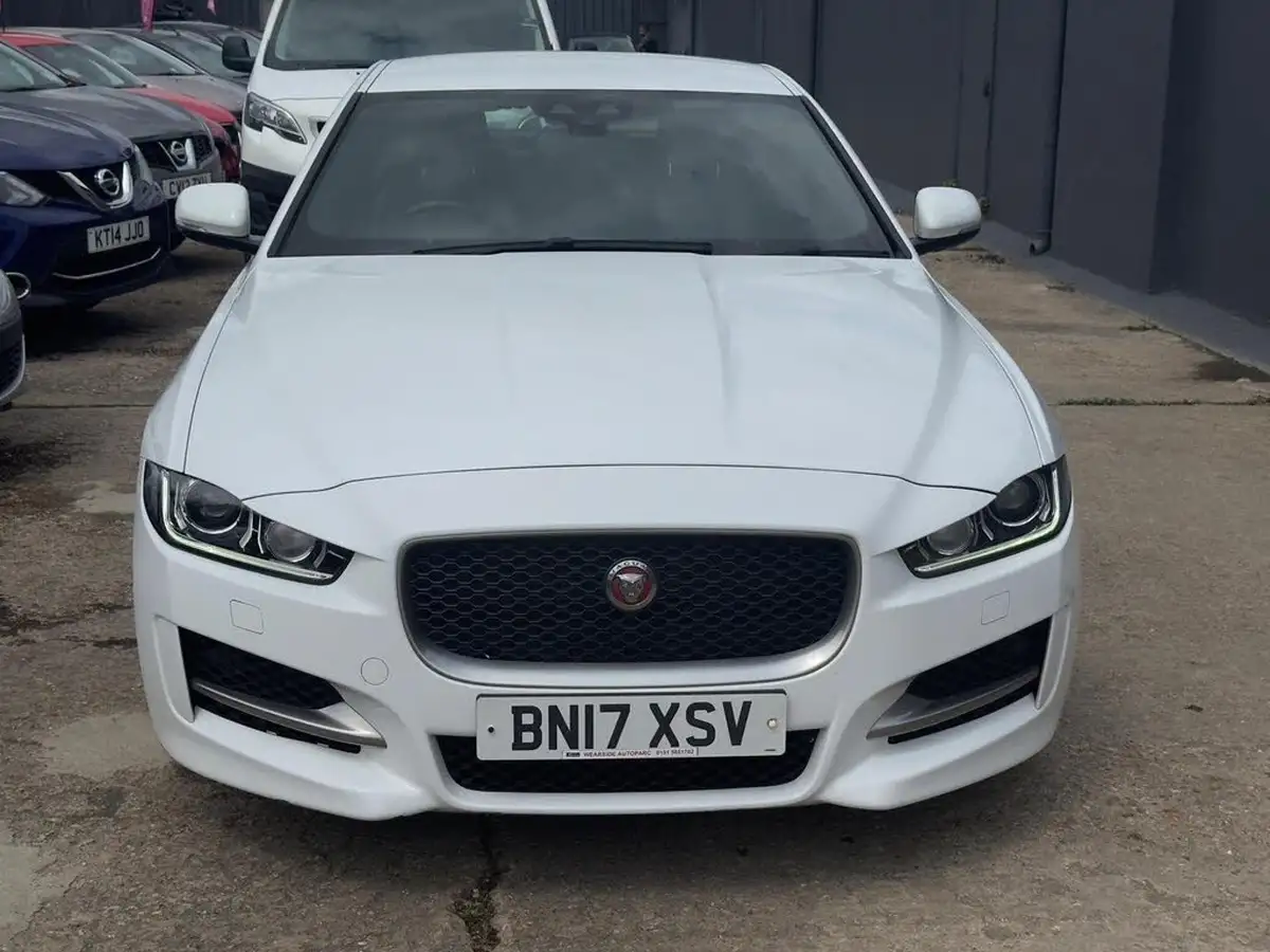 2017-jaguar-xe-20d-r-sport-180ps-1999cc-big-1