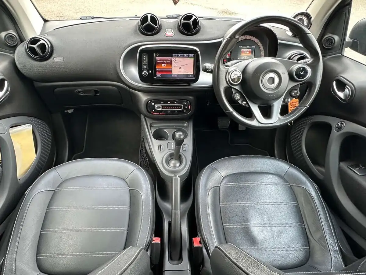 2017-smart-fortwo-10-prime-71bhp-premiumss-coupe-twinamic-big-11