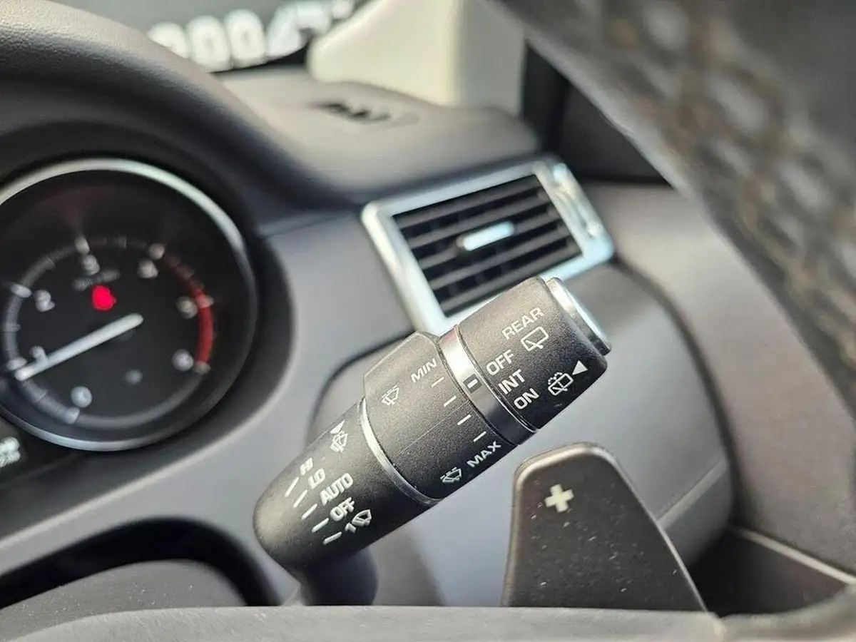 2019-land-rover-discovery-sport-20td4-hse-luxury-big-54