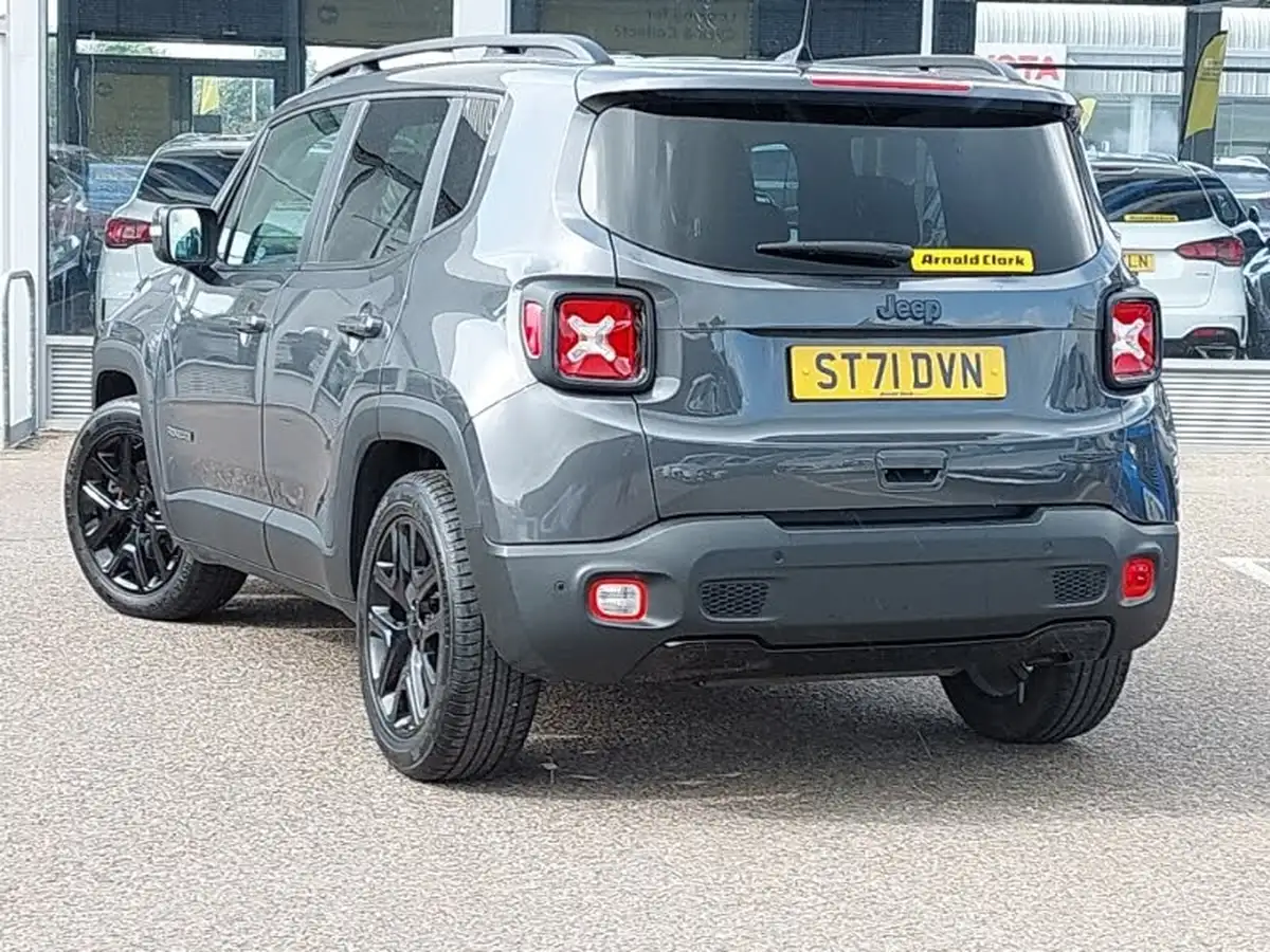 2022-jeep-renegade-13-gse-night-eagle-big-1