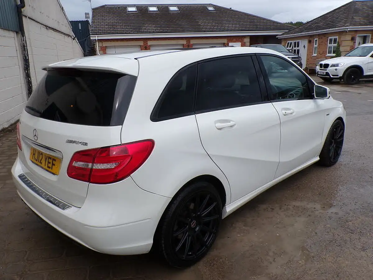 2012-mercedes-benz-b-class-18td-b200-sport-136bhp-blueefficiency-7g-dct-big-7