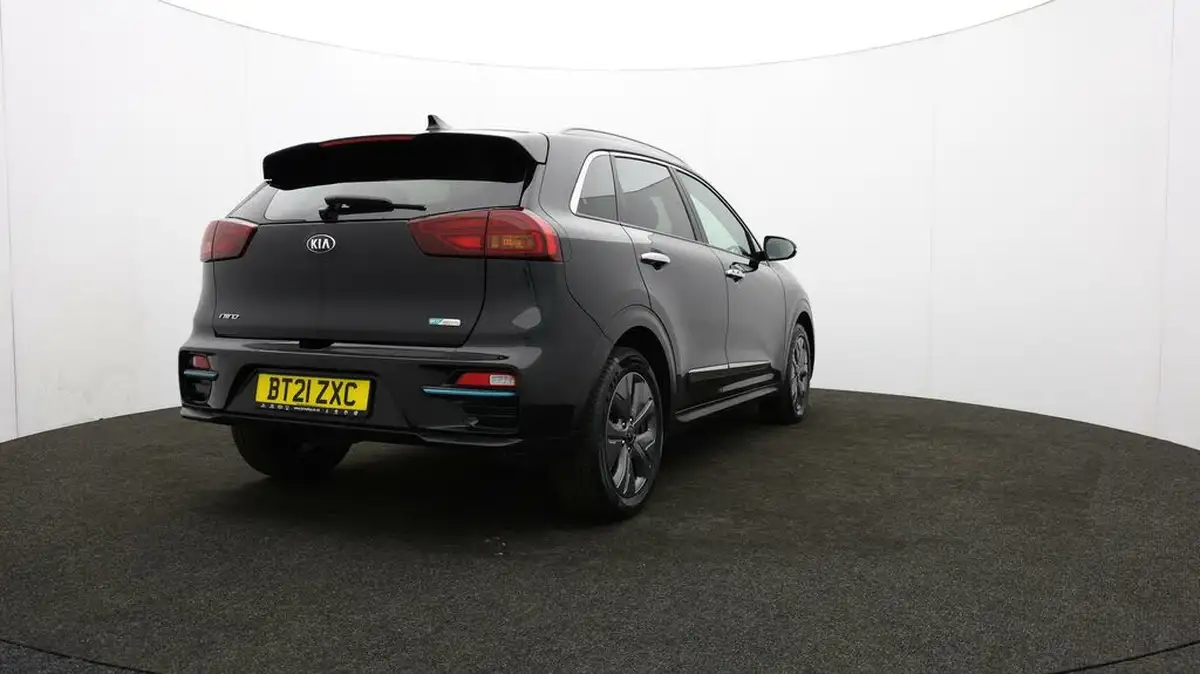 2021-kia-e-niro-ev-4-big-78