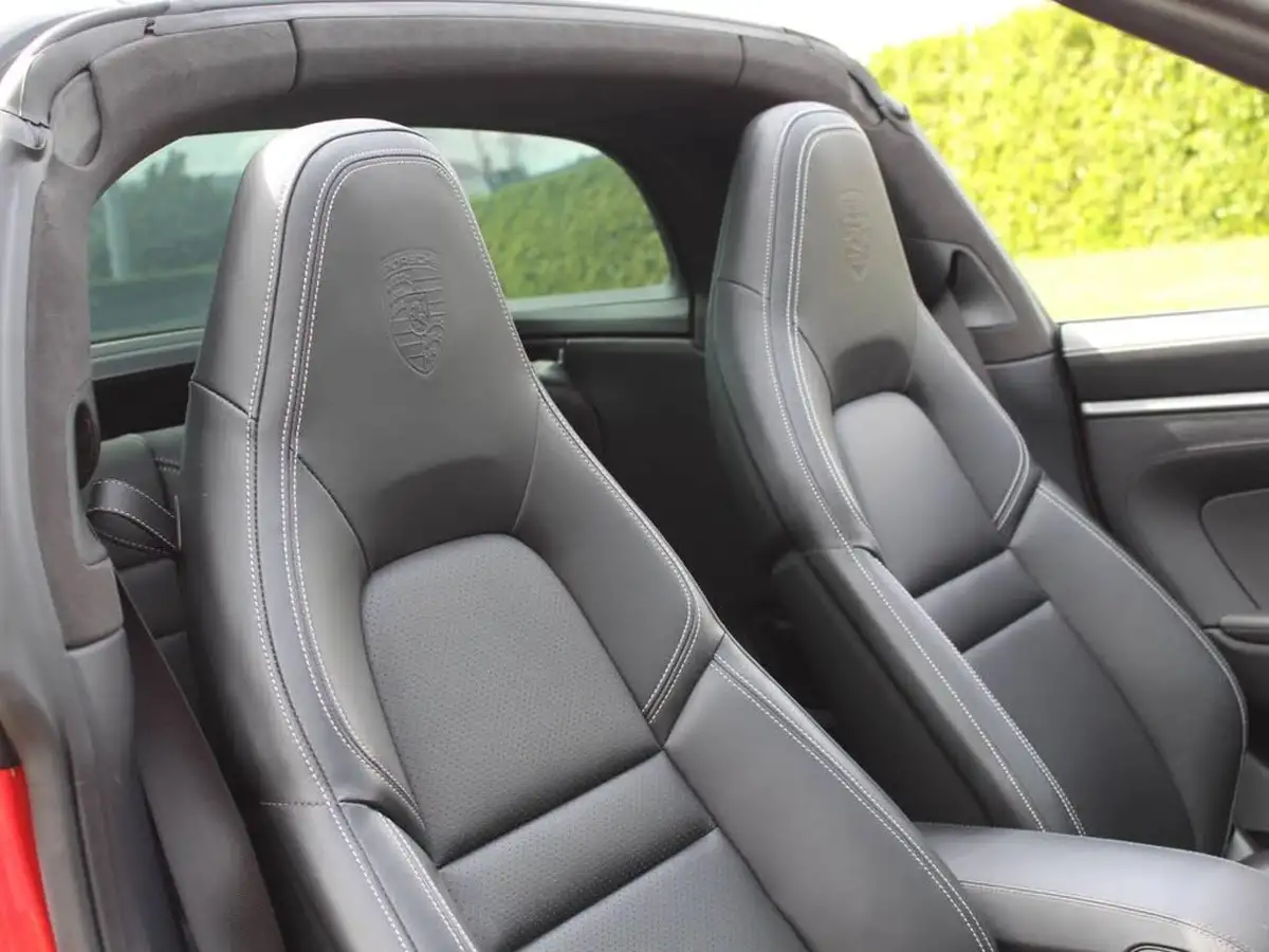 2021-porsche-911-30-targa-4-big-8