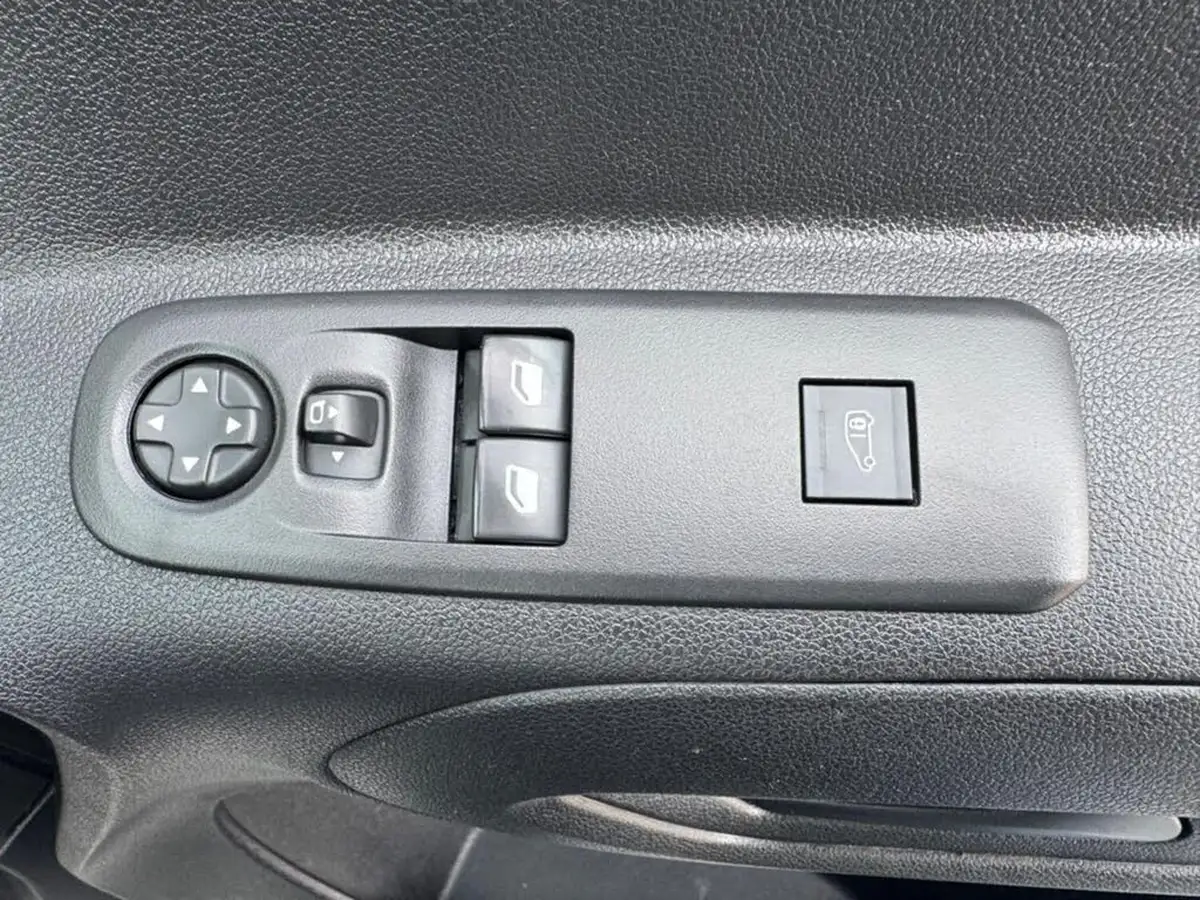 2020-citroen-berlingo-12-puretech-1000-enterprise-big-14