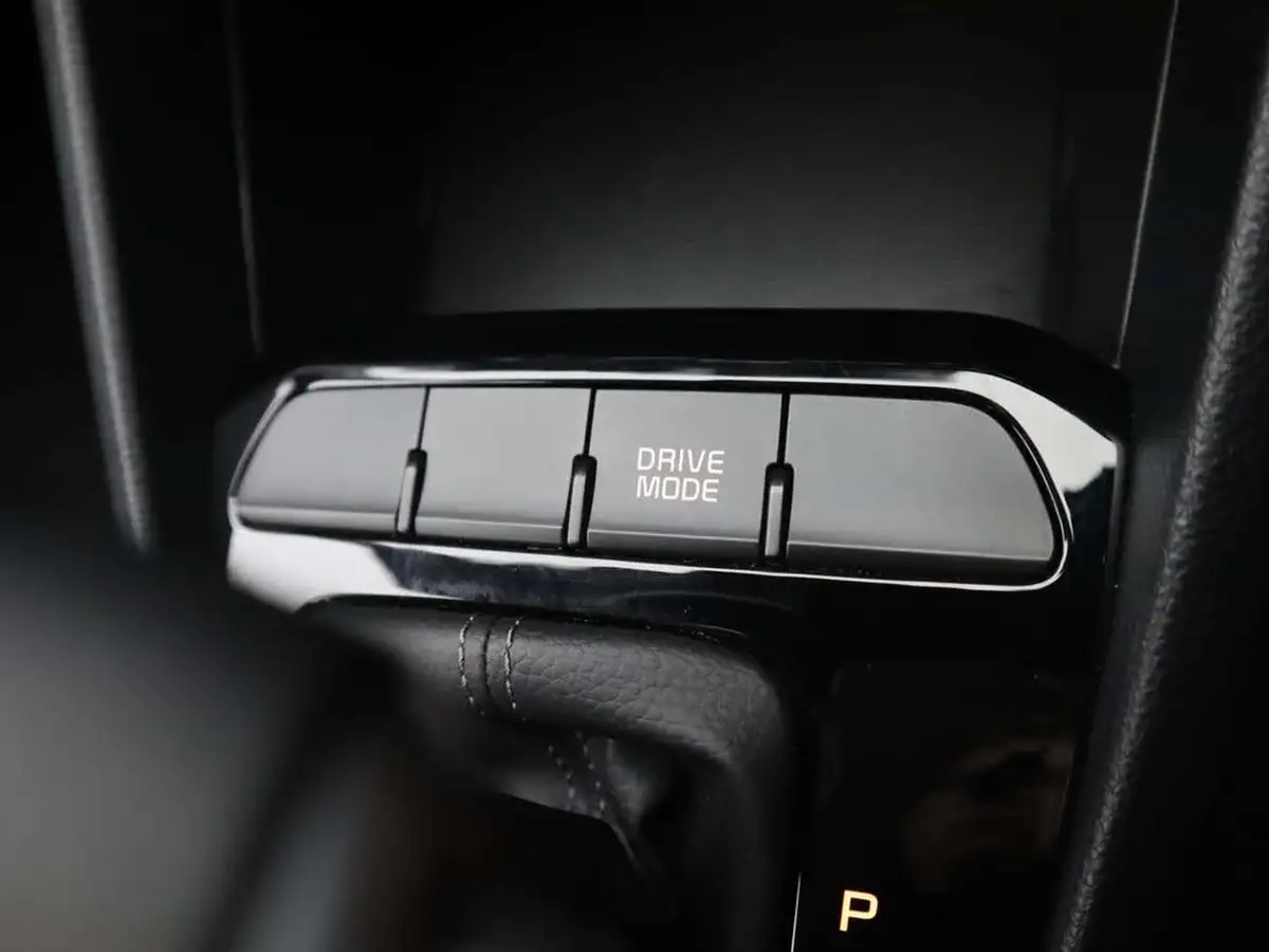 2025-kia-stonic-10-t-gdi-2-dct-big-31