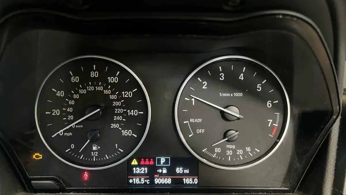 2017-bmw-2-series-20-220i-se-big-10