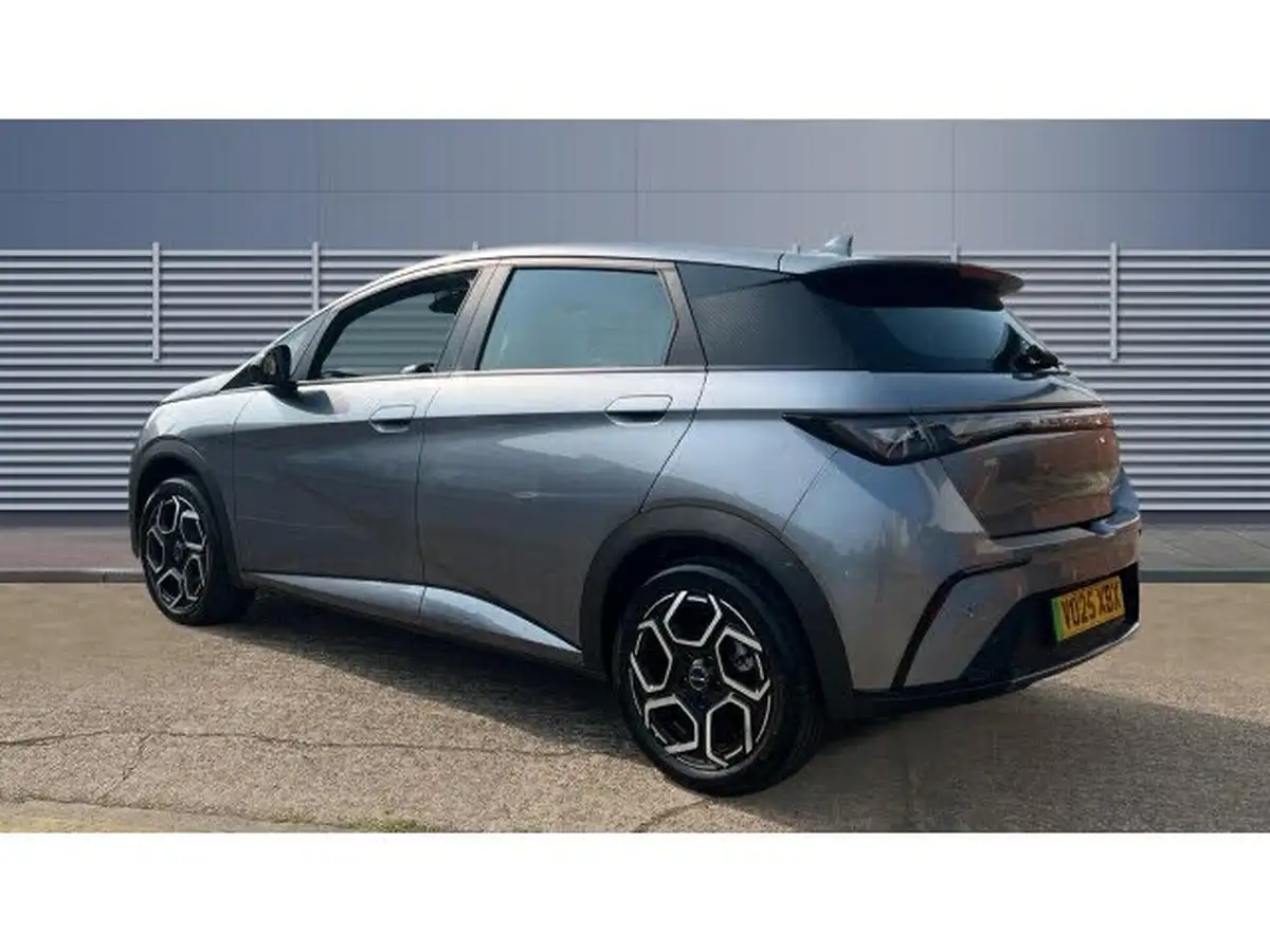 2025-byd-dolphin-e-comfort-big-1