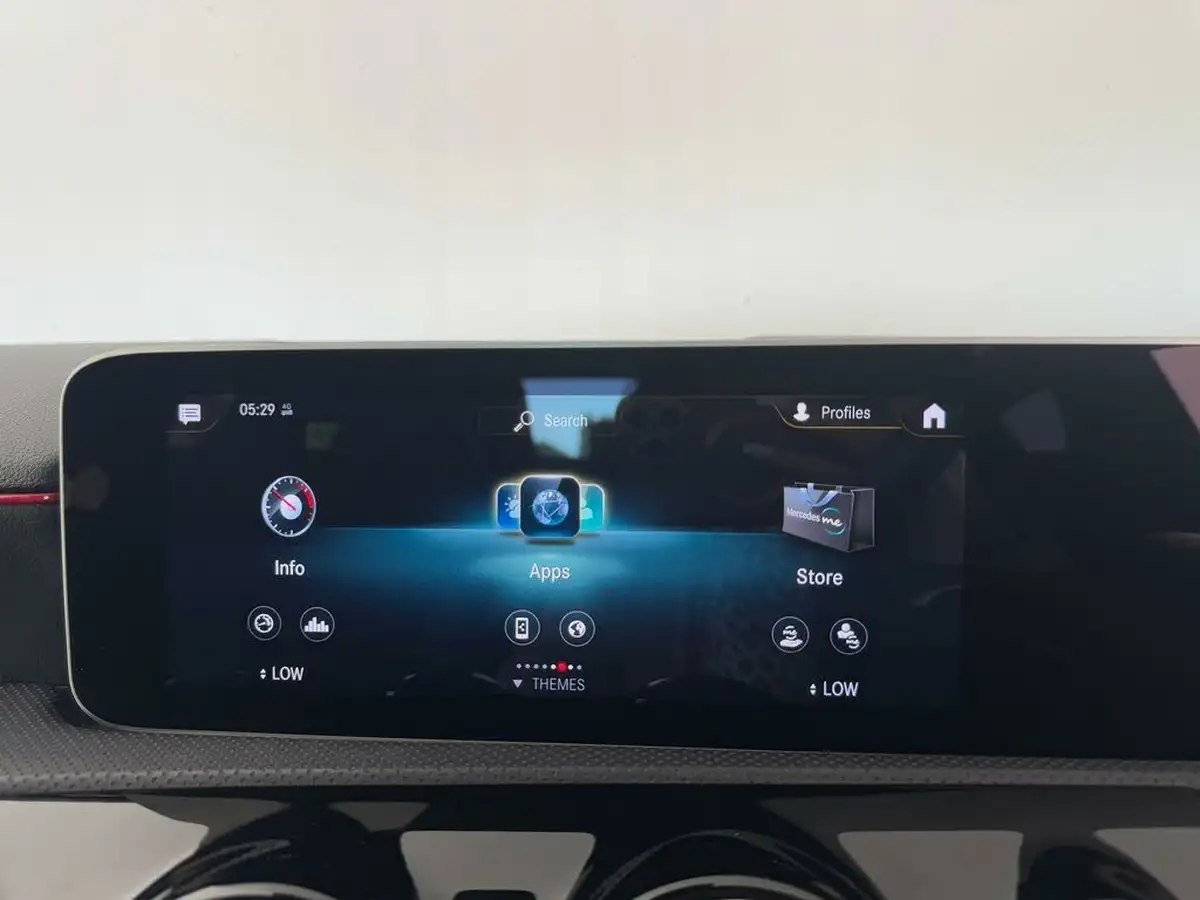 2020-mercedes-benz-a-class-13-a180-amg-line-executive-hatchback-5d-7g-dct-big-43