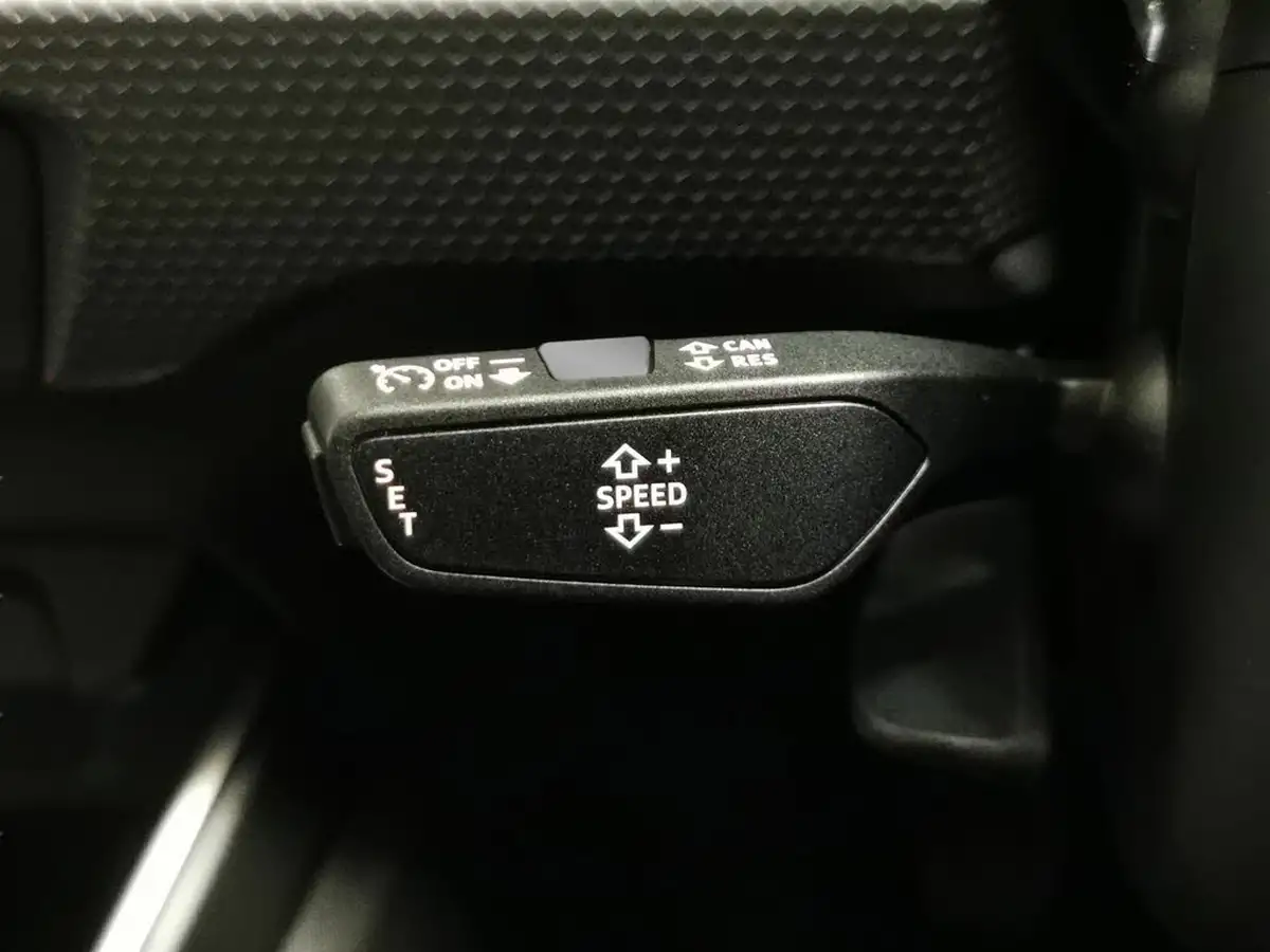 2022-audi-a1-10-25-tfsi-sport-big-22