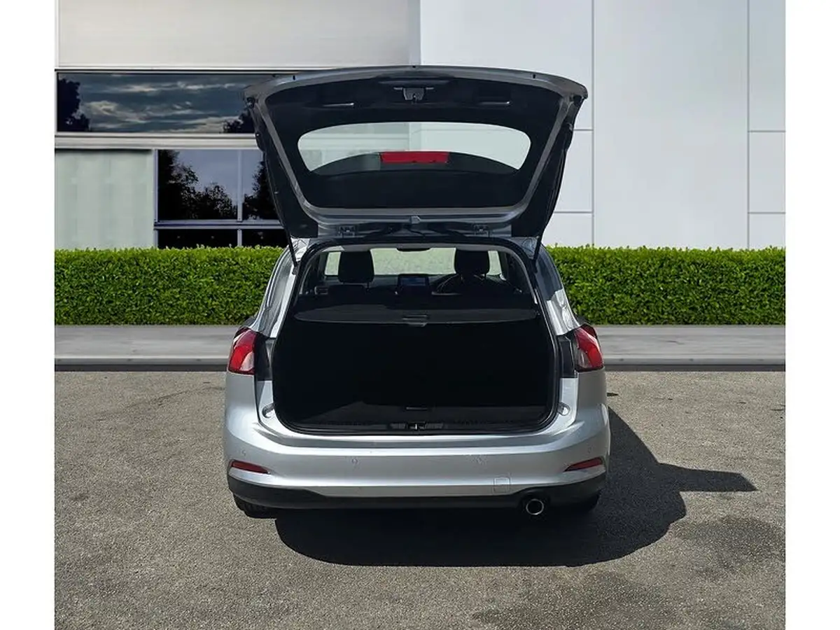 2020-ford-focus-15-zetec-95ps-estate-big-22