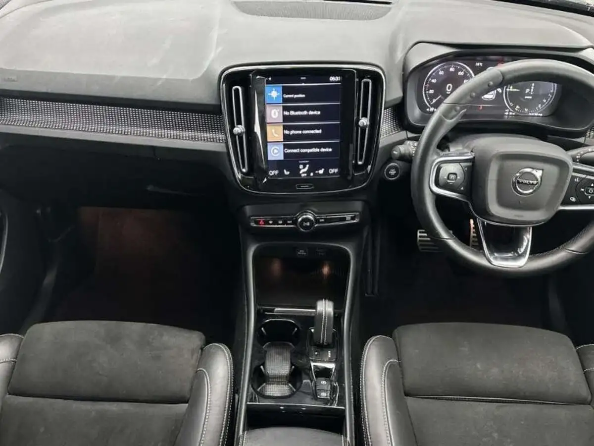 2021-volvo-xc40-15-t5-r-design-pro-258bhp-big-5
