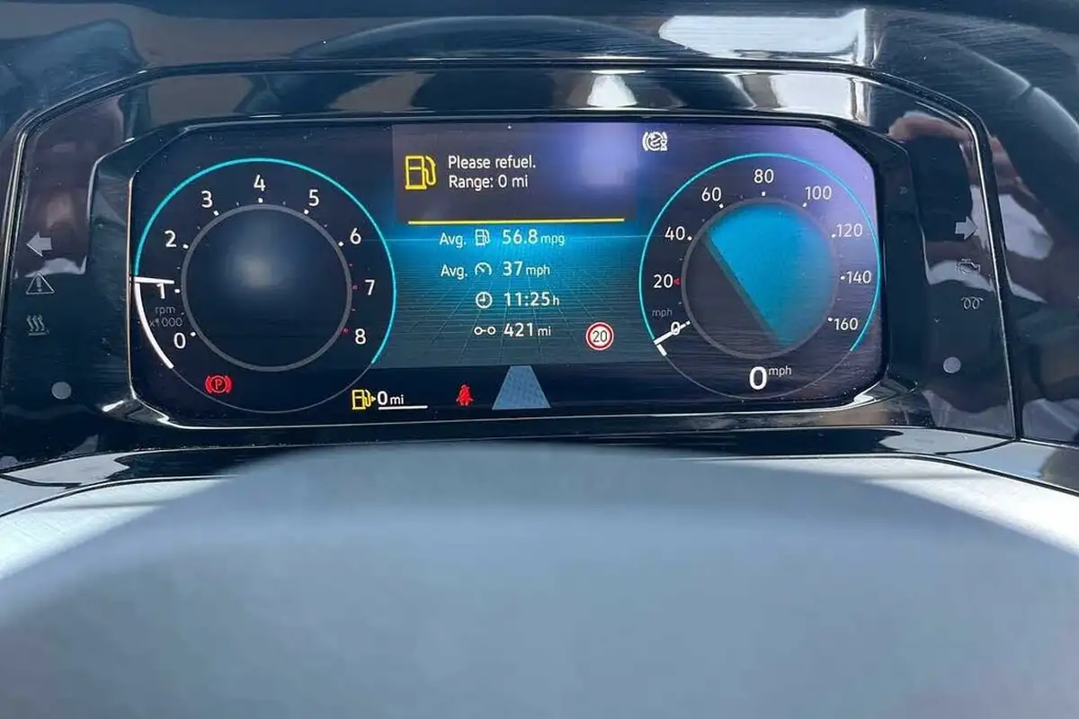 2020-volkswagen-golf-15-tsi-life-130ps-hatchback-big-15