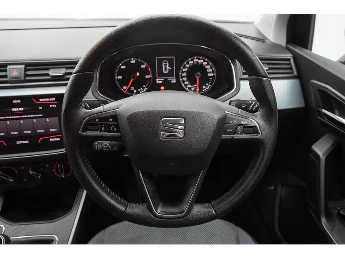 2019-seat-arona-16tdi-se-technology-lux-115ps-ss-big-32