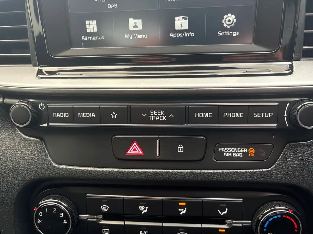 2019-kia-ceed-10-t-gdi-3-sportswagon-big-26