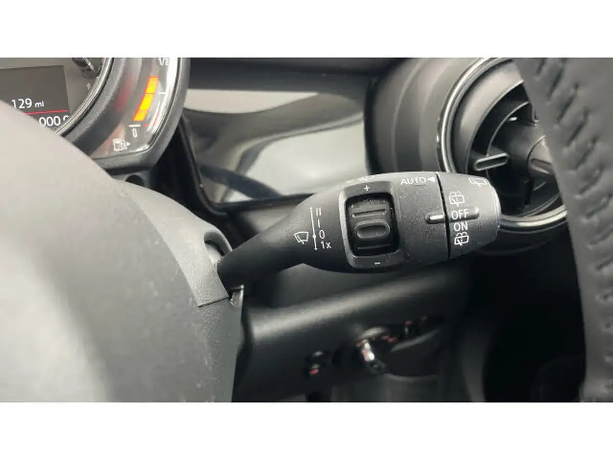 2022-mini-cooper-15-cooper-classic-hatchback-3d-big-51